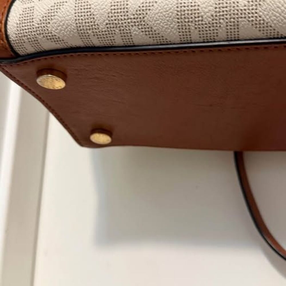 Michael Kors Signature Medium Satchel Crossbody Handbag - Off-White/Luggage Brow - Picture 4 of 10